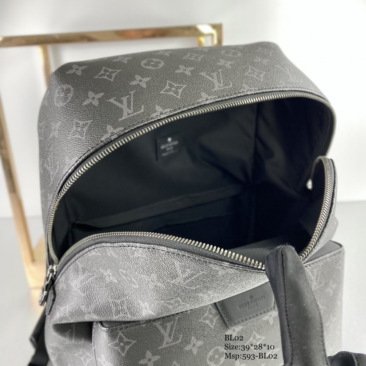 Balo da Louis Vuitton Đen họa tiết Mono BLV02 - LOUIS KIMMI STORE